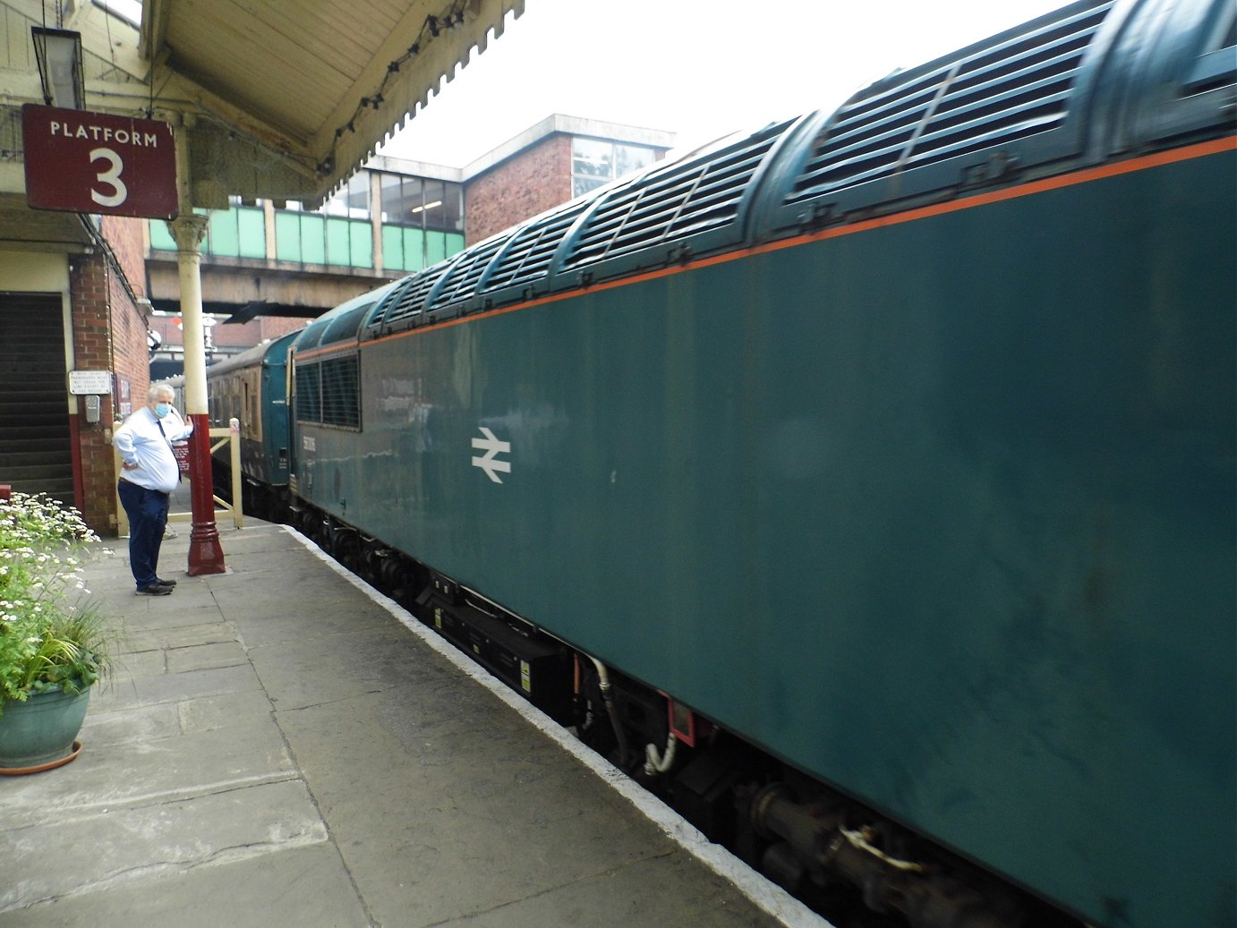 LNER A3 2743/60089, Sat 28/12/2013. 