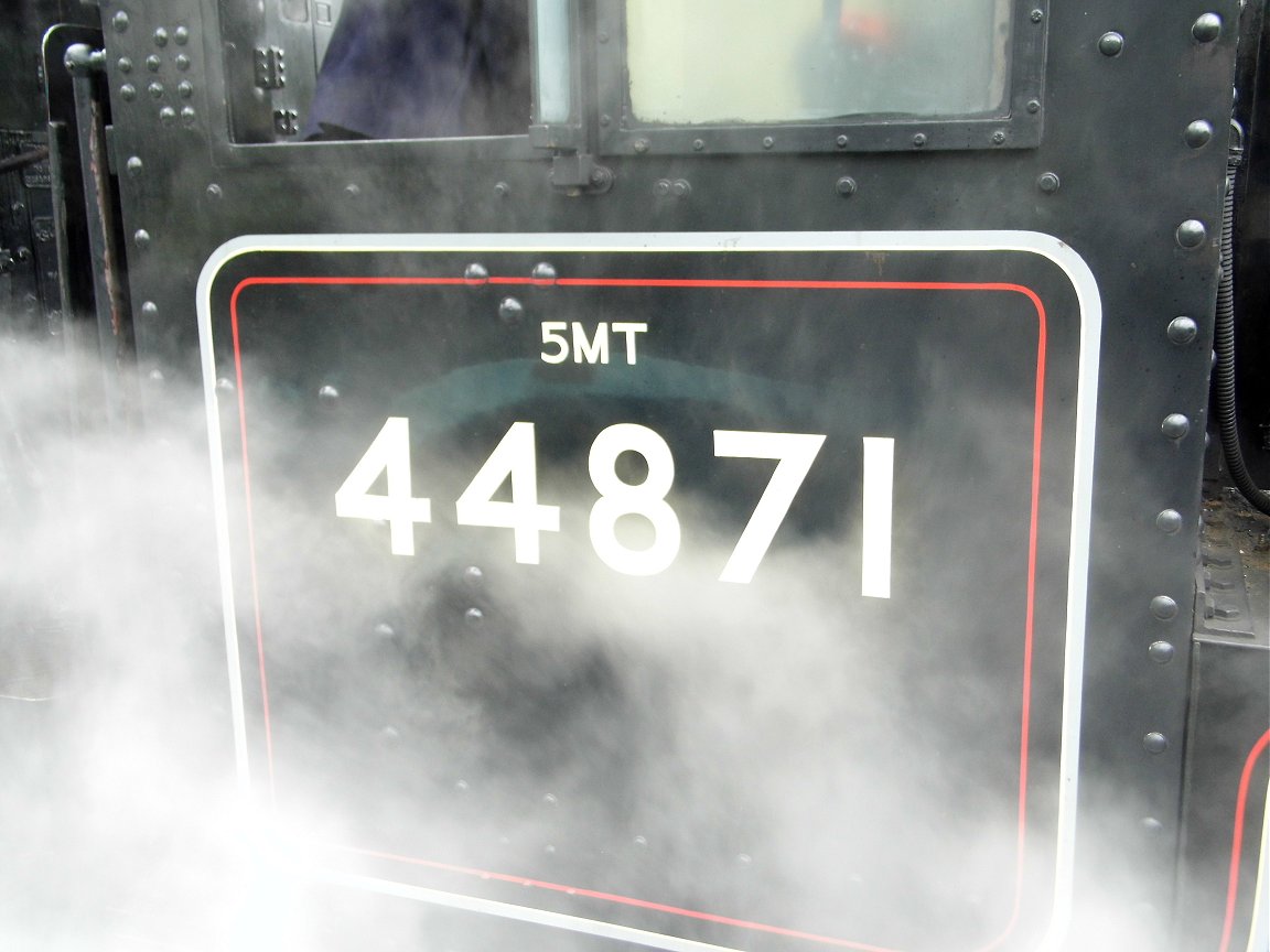 Nameplates for A4 60011 Empire of India and A2 60500 Edward Thompson, Sat 28/12/2013. 