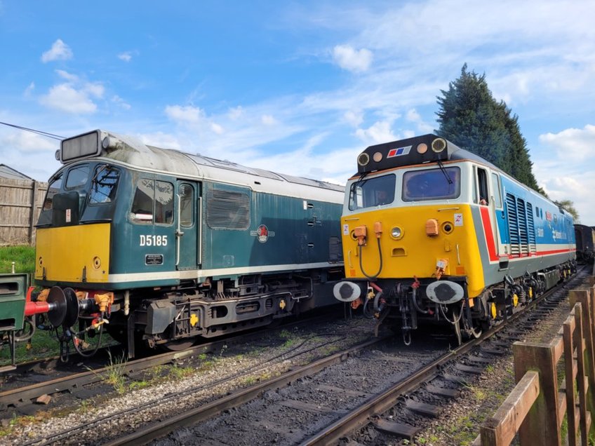 Nameplates for A4 60011 Empire of India and A2 60500 Edward Thompson, Sat 28/12/2013. 