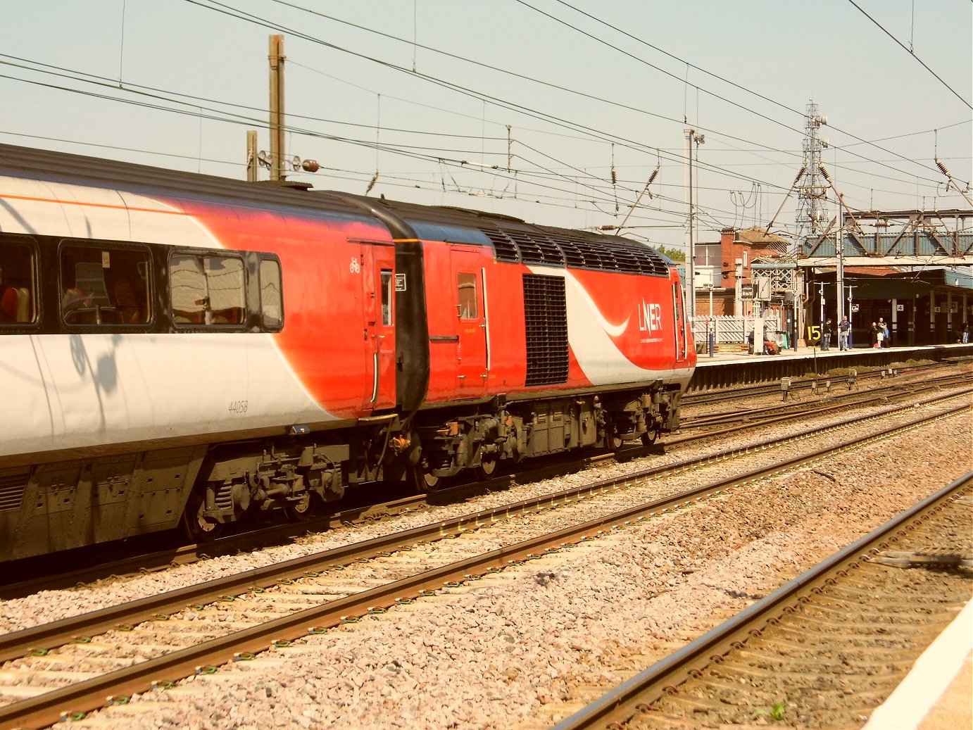 Class 37 pioneer D6700 with Hogwart's Castle and 60009 Union of South Africa, Sat 28/12/2013.. 