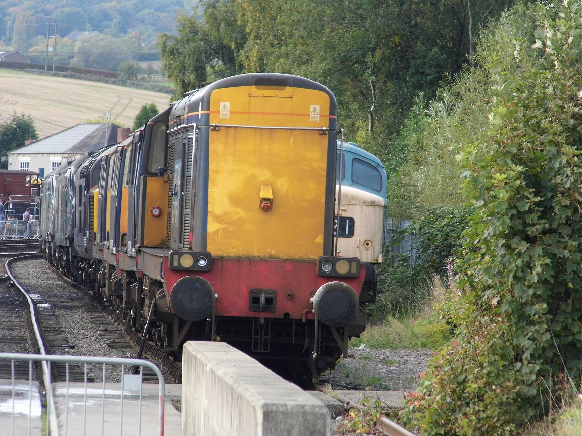 Nameplates for A4 60011 Empire of India and A2 60500 Edward Thompson, Sat 28/12/2013. 