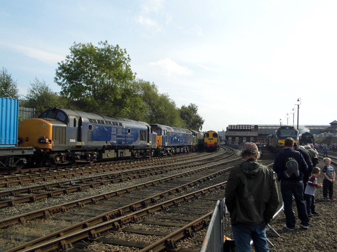 LNER A3 2743/60089, Sat 28/12/2013. 