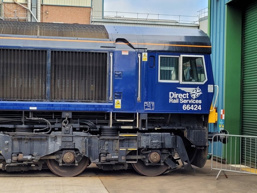 Nameplates for A4 60011 Empire of India and A2 60500 Edward Thompson, Sat 28/12/2013. 