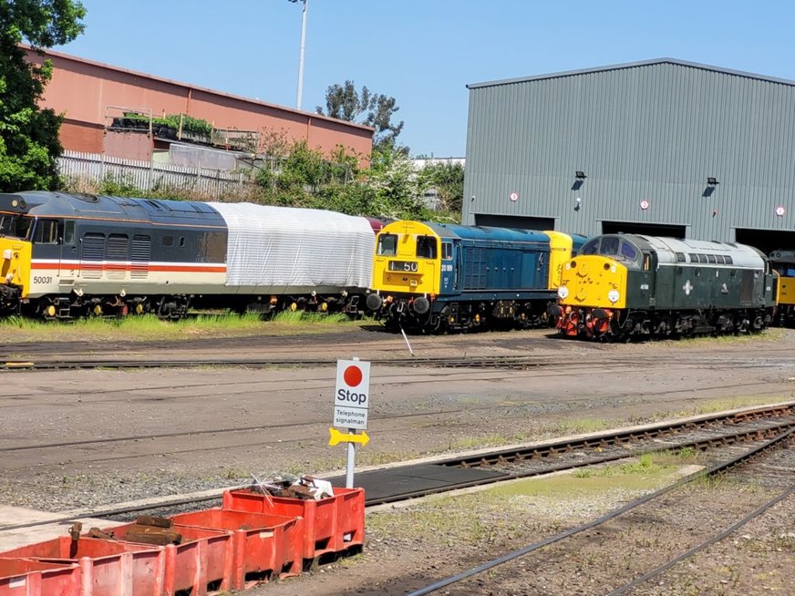 LNER A3 2743/60089, Sat 28/12/2013. 