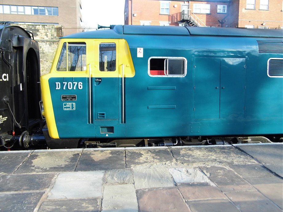 LNER A3 2743/60089, Sat 28/12/2013. 