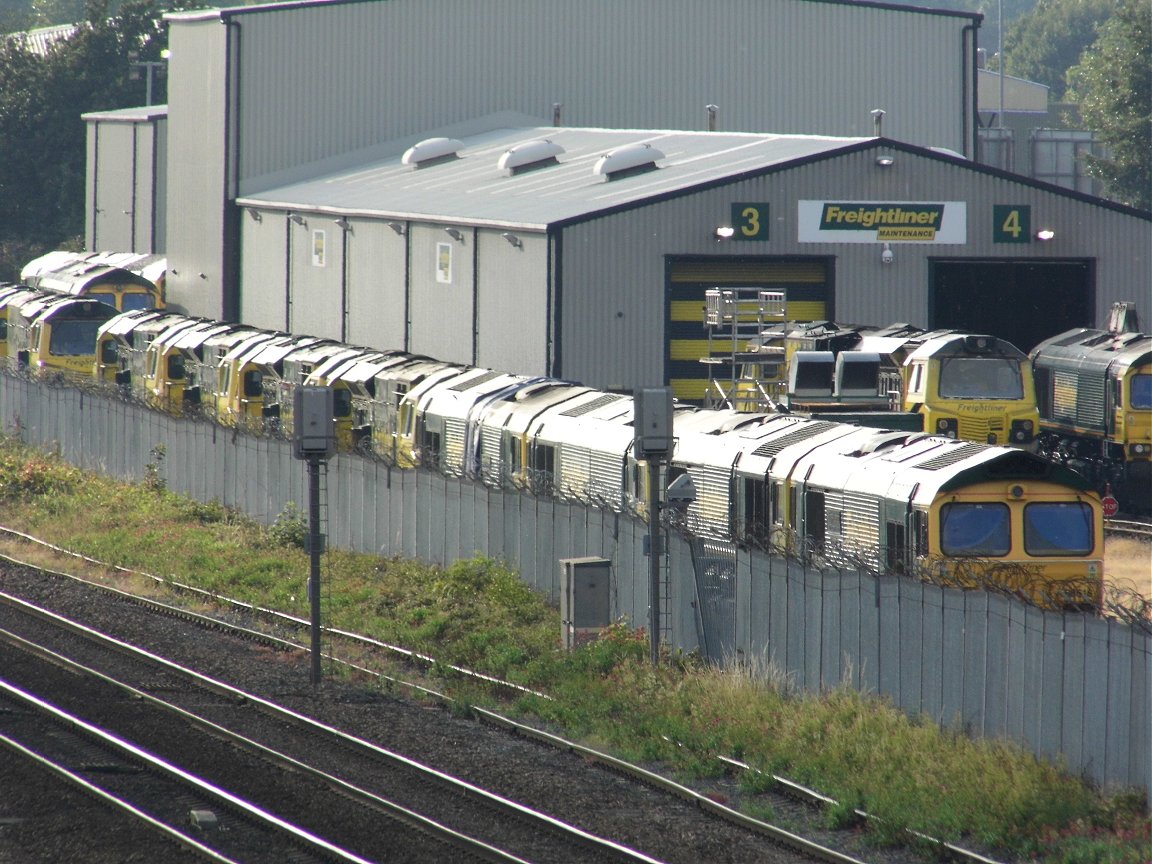 Nameplates for A4 60011 Empire of India and A2 60500 Edward Thompson, Sat 28/12/2013. 