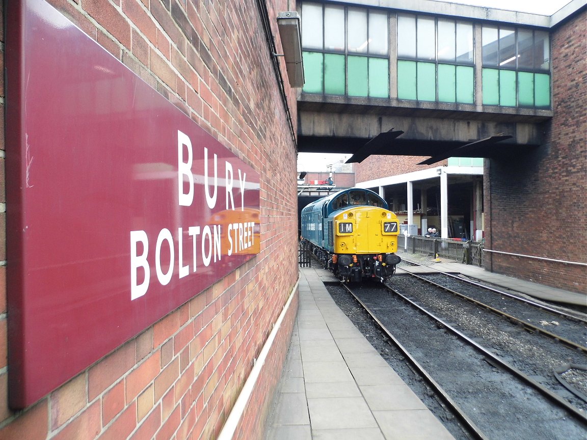 Nameplates for A4 60011 Empire of India and A2 60500 Edward Thompson, Sat 28/12/2013. 