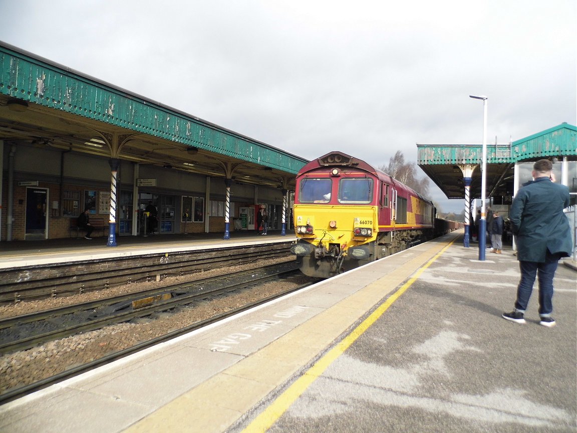 LNER A3 2743/60089, Sat 28/12/2013. 