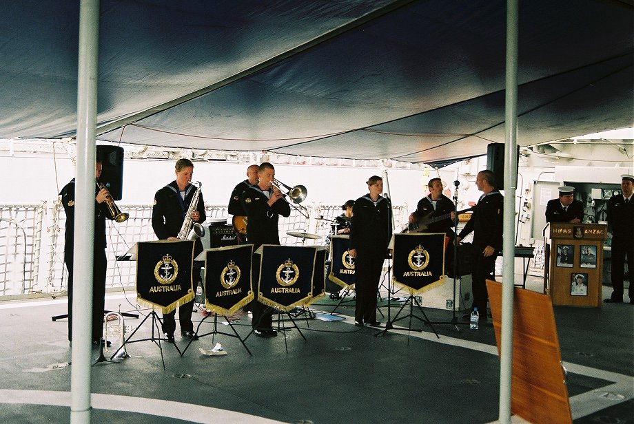 HMAS Anzac (FFH 150), the lead ship of the Anzac class frigates of the Royal Australian Navy (RAN), Trafalgar 200, Portsmouth 2005. 