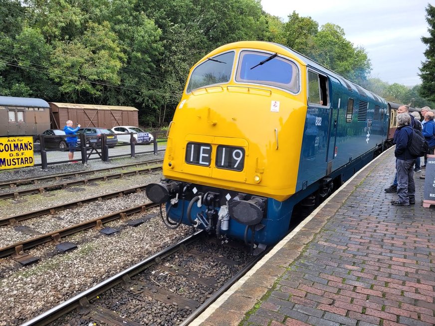 LNER A3 2743/60089, Sat 28/12/2013. 