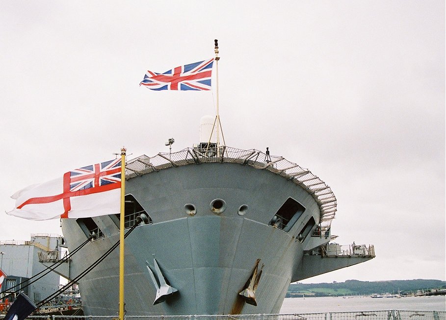 Commando carrier H.M.S. Ocean at Plymouth Navy Days, Saturday September 5th 2009