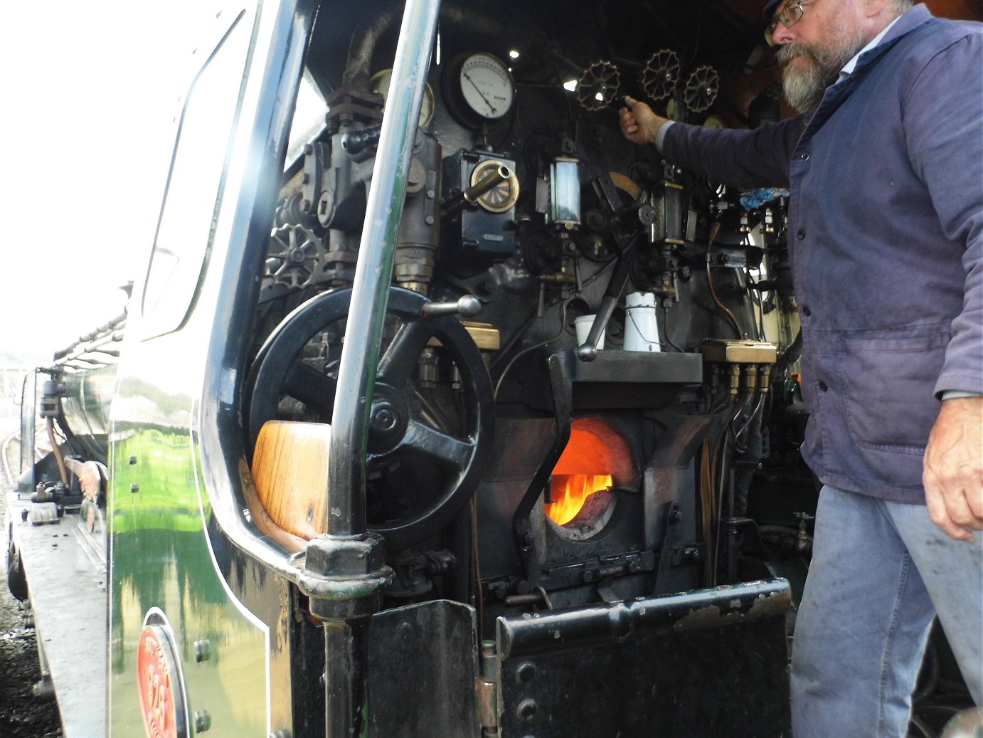 4468 Mallard, Sat 28/12/2013. 