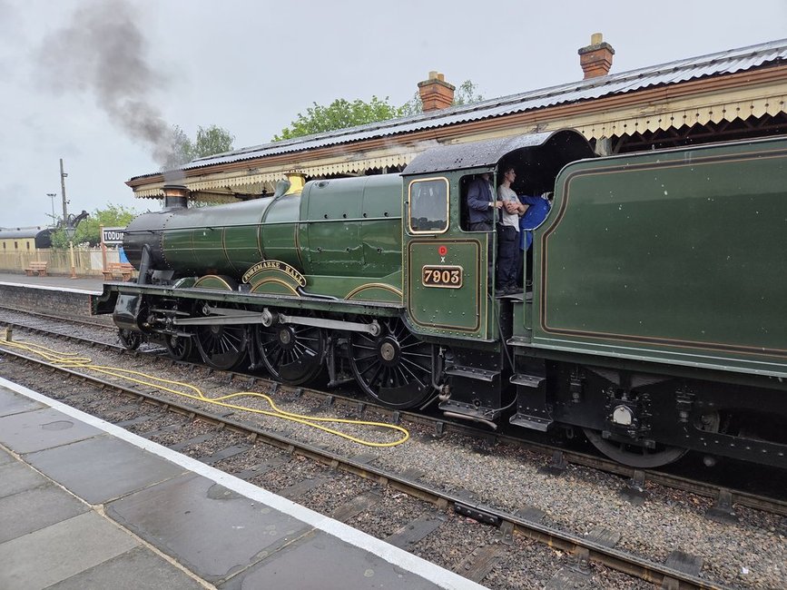 V2 4771 Green Arrow, Sat 28/12/2013. 
