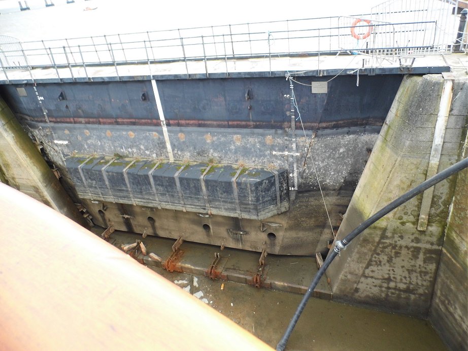 RRS Discovery visit - Discovery Point Sat 28/03/2015