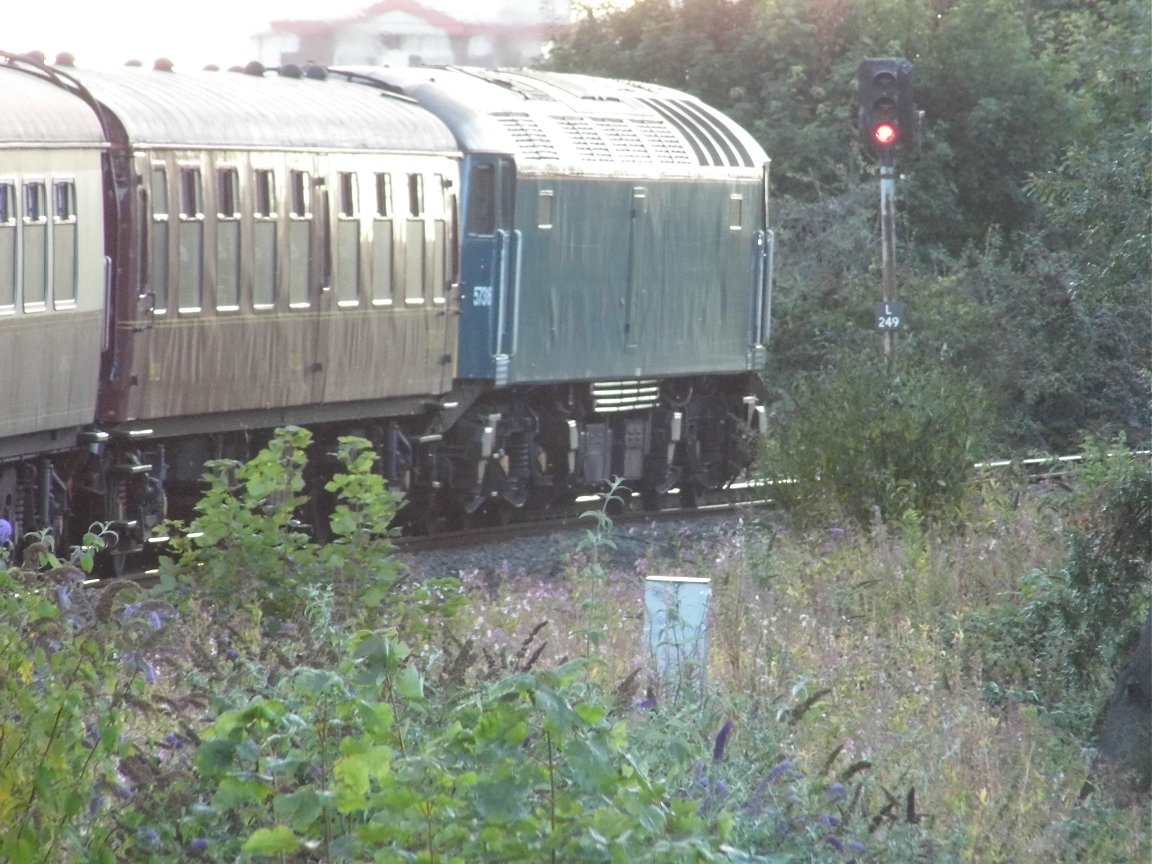 Nameplates for A4 60011 Empire of India and A2 60500 Edward Thompson, Sat 28/12/2013. 