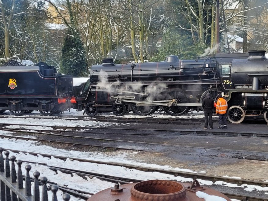 LNER A3 2743/60089, Sat 28/12/2013. 