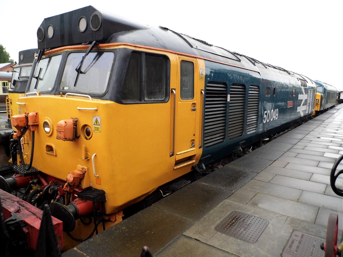 Nameplates for A4 60011 Empire of India and A2 60500 Edward Thompson, Sat 28/12/2013. 