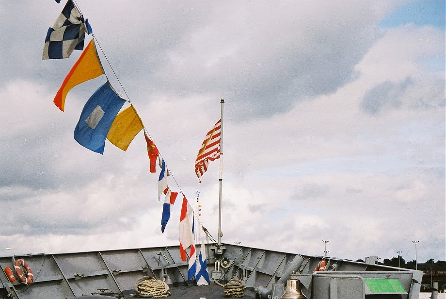 USS Elrod FFG 55, Oliver Hazard Perry class frigate, Navy Days, Devonport 2006. 