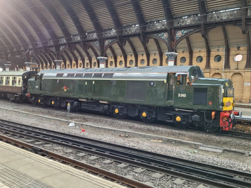 55002 King's Own Yorkshire Light Regiment, Sat 28/12/2013.. 